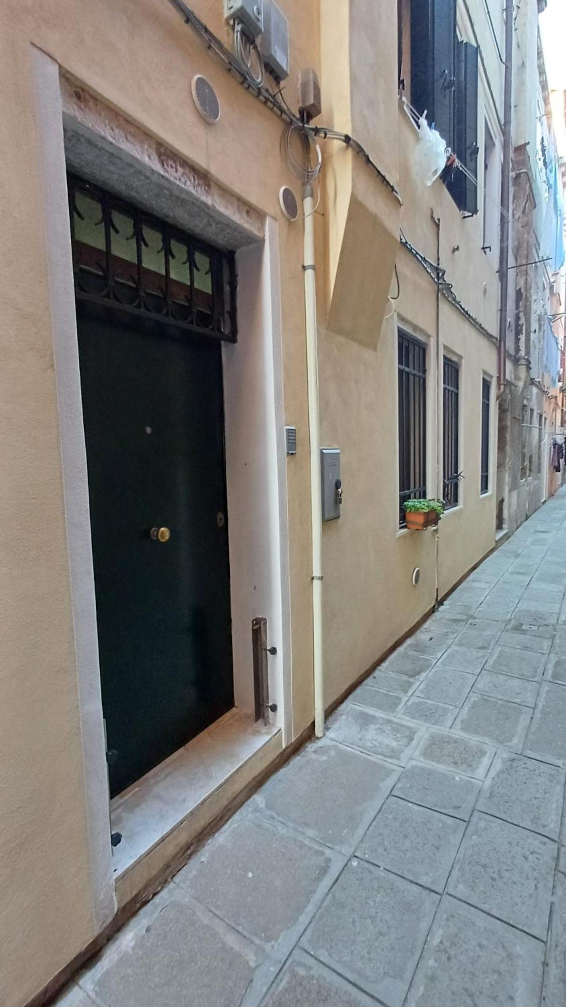 La Dolce Venezia Guesthouse Bagian luar foto